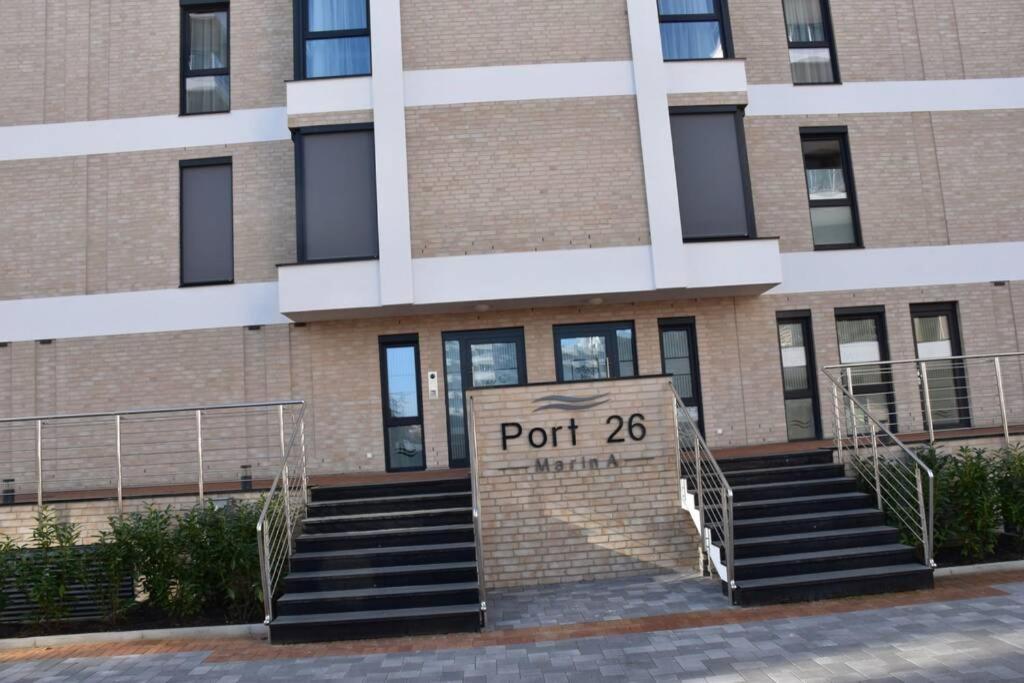 Loft Port Marina 26 Apartment Bremerhaven Bagian luar foto