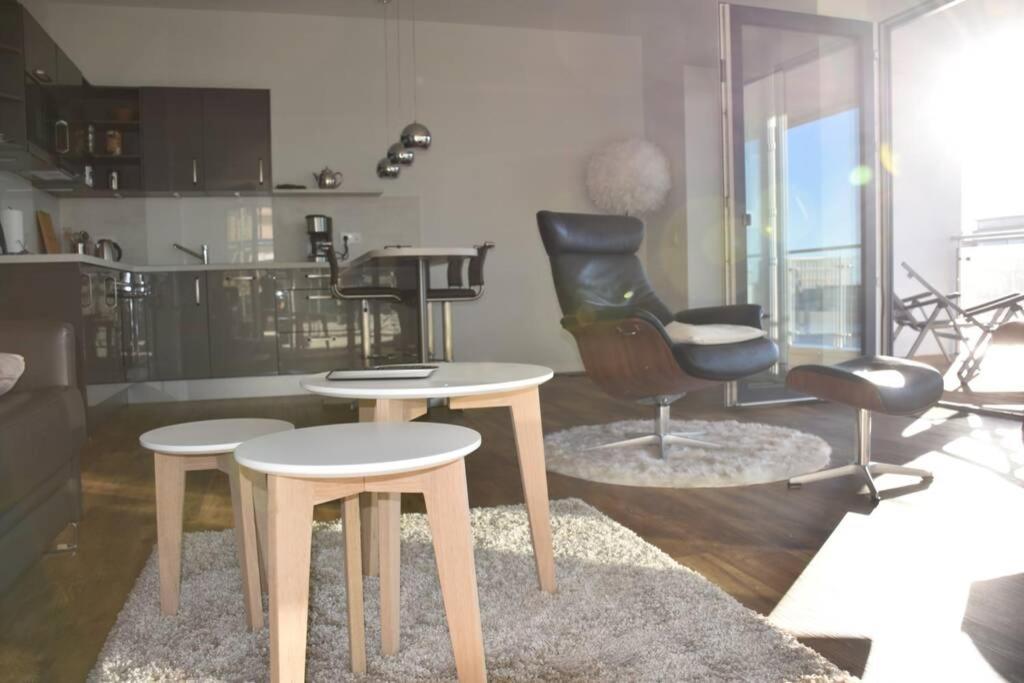 Loft Port Marina 26 Apartment Bremerhaven Bagian luar foto